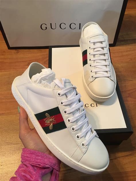 precio zapatilla gucci